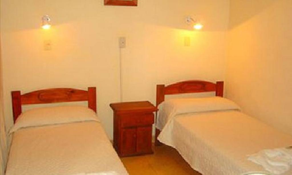 Nuevo Hotel Belgrano San Nicolás de los Arroyos Camera foto