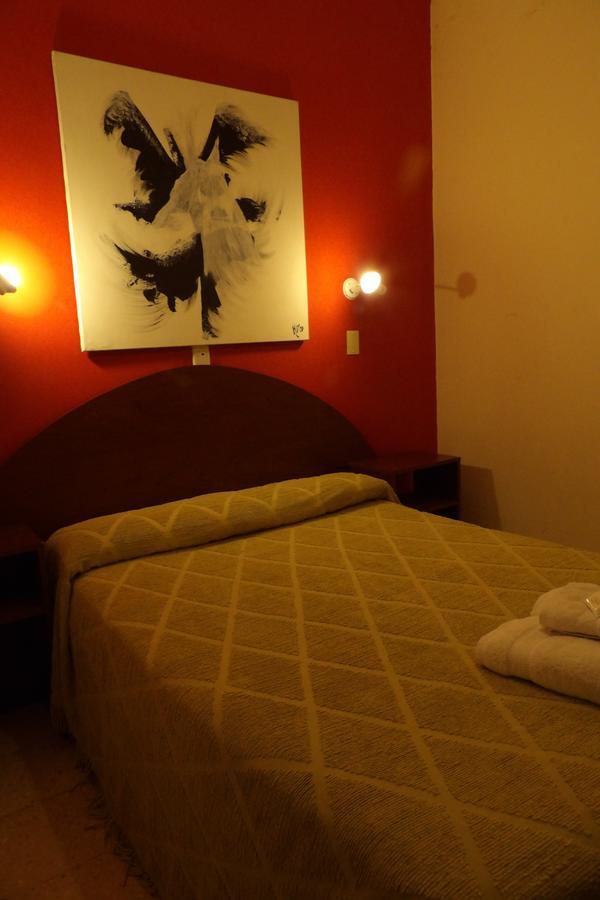 Nuevo Hotel Belgrano San Nicolás de los Arroyos Esterno foto